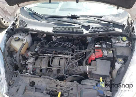 2015 Ford Fiesta Se z USA, uszkodzony, nr VIN 3FADP4BJ4FM211739